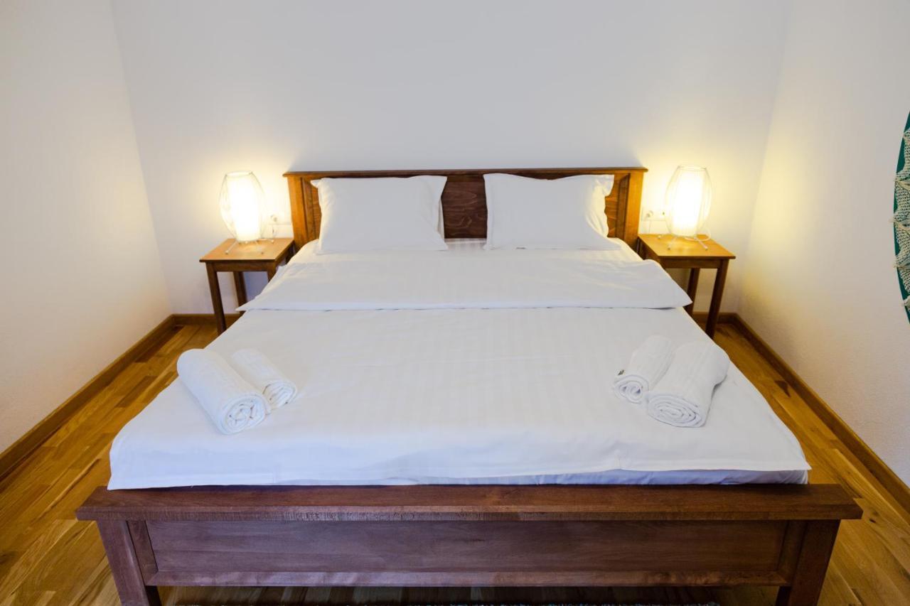 Stone Way Apartment ซีบิว ภายนอก รูปภาพ