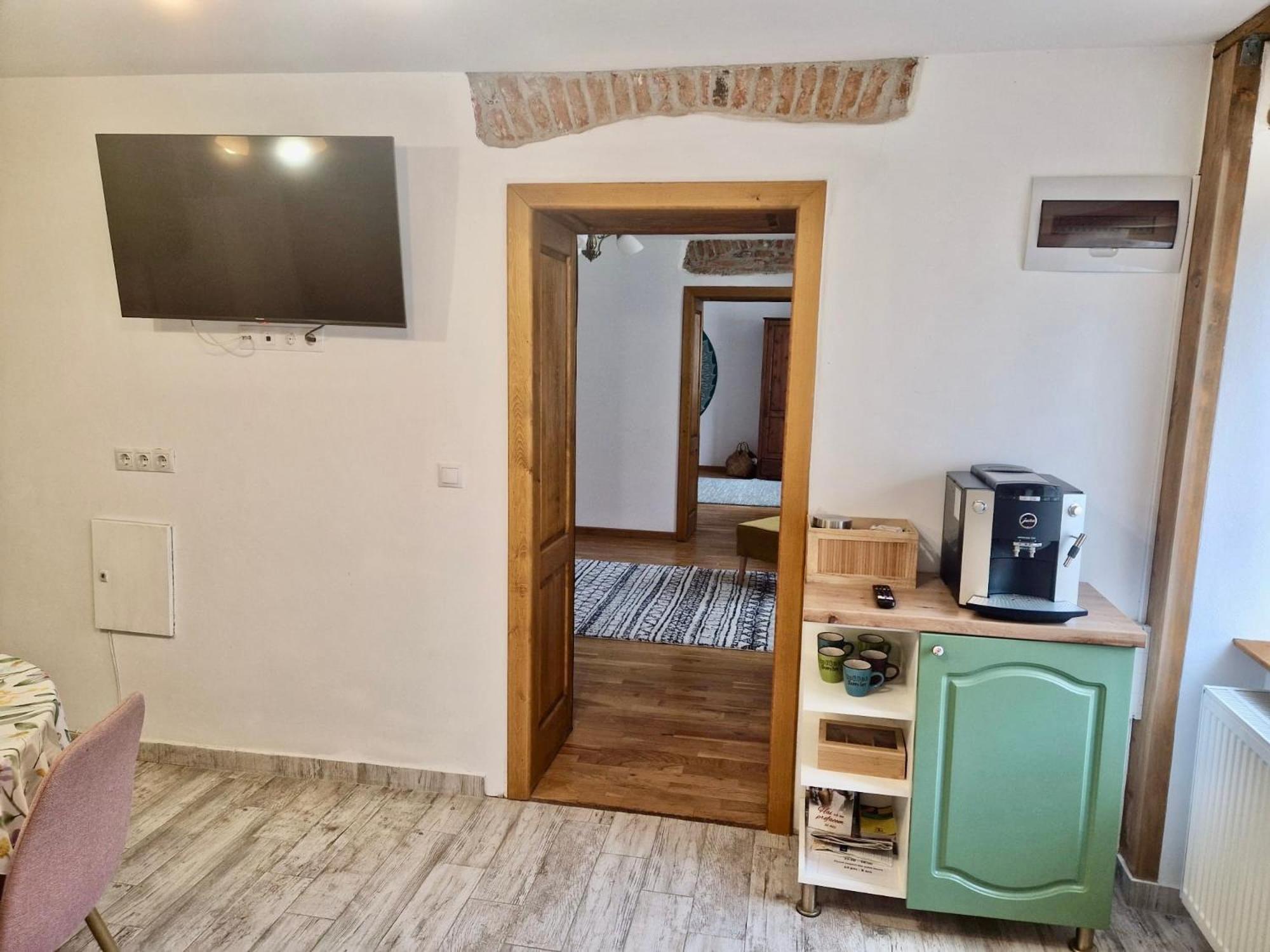 Stone Way Apartment ซีบิว ภายนอก รูปภาพ